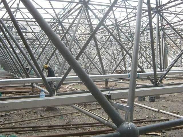 韩城盘点螺栓球网架对选材方面的4点要求